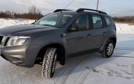 Nissan Terrano III, 2017 год, 1 210 000 рублей, 2 фотография