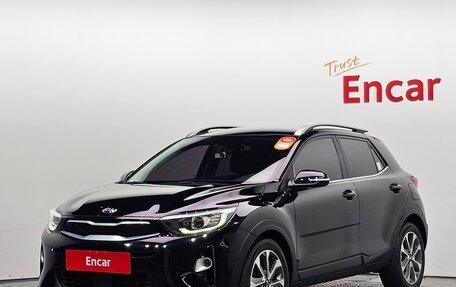 KIA Stonic, 2018 год, 1 050 017 рублей, 1 фотография