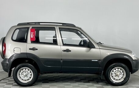 Chevrolet Niva I рестайлинг, 2011 год, 620 000 рублей, 5 фотография