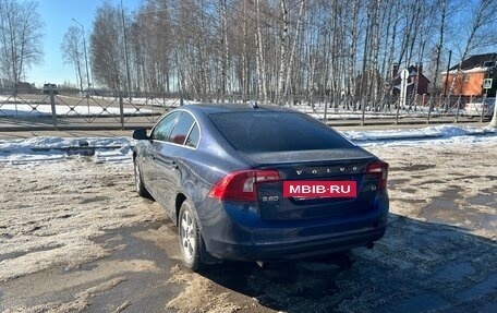 Volvo S60 III, 2011 год, 870 000 рублей, 4 фотография