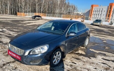 Volvo S60 III, 2011 год, 870 000 рублей, 2 фотография