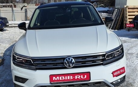 Volkswagen Tiguan II, 2020 год, 3 900 000 рублей, 1 фотография