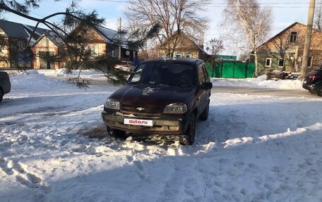 Chevrolet Niva I рестайлинг, 2004 год, 190 000 рублей, 2 фотография