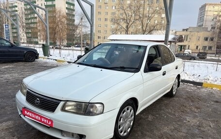 Nissan Sunny B15, 2000 год, 290 000 рублей, 2 фотография