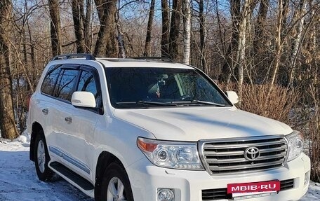 Toyota Land Cruiser 200, 2013 год, 3 600 000 рублей, 2 фотография