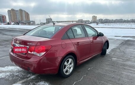 Chevrolet Cruze II, 2010 год, 560 000 рублей, 6 фотография