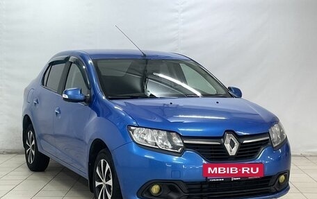 Renault Logan II, 2016 год, 1 010 000 рублей, 2 фотография