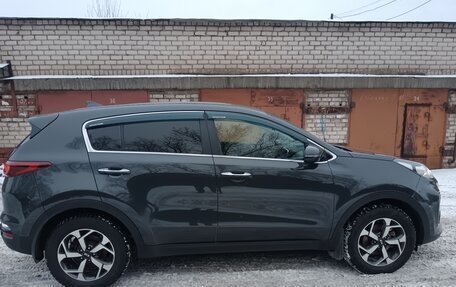 KIA Sportage IV рестайлинг, 2019 год, 1 875 000 рублей, 5 фотография