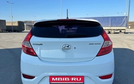 Hyundai Solaris II рестайлинг, 2011 год, 895 000 рублей, 3 фотография