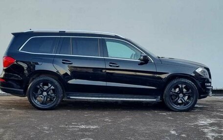 Mercedes-Benz GL-Класс, 2015 год, 3 650 000 рублей, 4 фотография