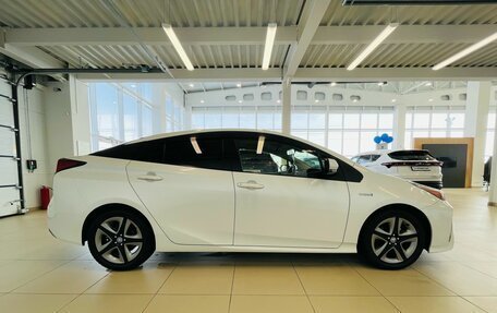 Toyota Prius IV XW50, 2019 год, 2 329 000 рублей, 7 фотография