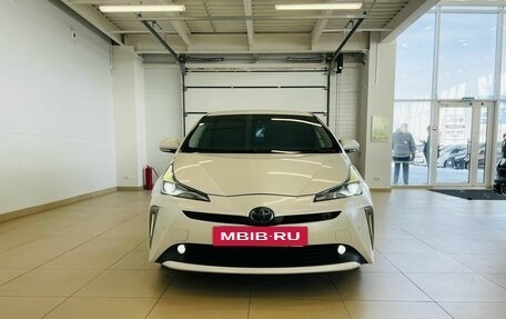 Toyota Prius IV XW50, 2019 год, 2 329 000 рублей, 9 фотография