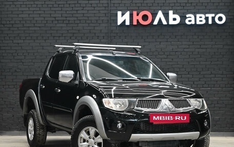 Mitsubishi L200 IV рестайлинг, 2011 год, 1 500 000 рублей, 4 фотография