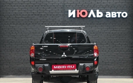 Mitsubishi L200 IV рестайлинг, 2011 год, 1 500 000 рублей, 6 фотография