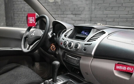 Mitsubishi L200 IV рестайлинг, 2011 год, 1 500 000 рублей, 12 фотография