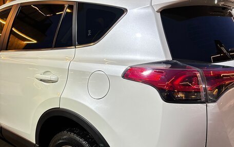 Toyota RAV4, 2017 год, 2 300 000 рублей, 7 фотография