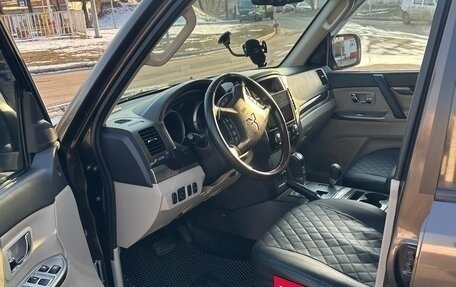 Mitsubishi Pajero IV, 2017 год, 3 450 000 рублей, 8 фотография