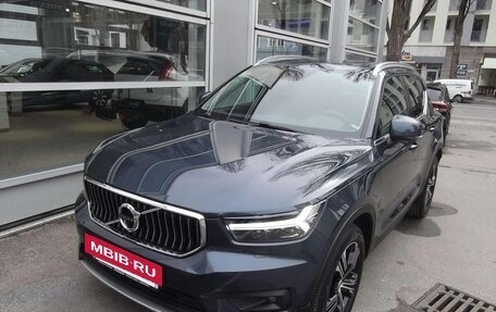 Volvo XC40 I, 2021 год, 3 100 000 рублей, 2 фотография