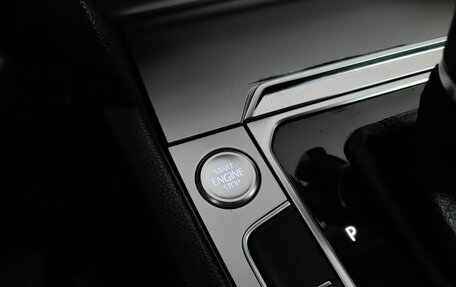 Volkswagen Passat B8 рестайлинг, 2018 год, 1 929 000 рублей, 22 фотография