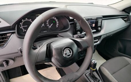 Skoda Rapid II, 2021 год, 1 150 000 рублей, 6 фотография