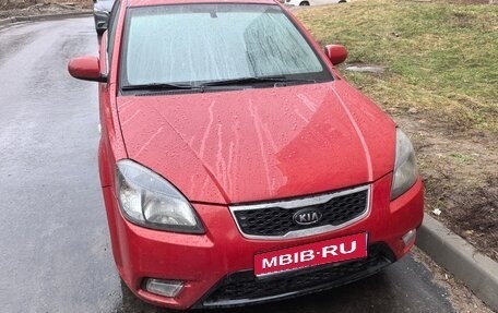 KIA Rio II, 2010 год, 687 000 рублей, 1 фотография