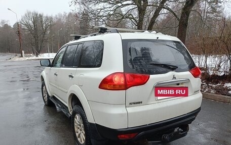 Mitsubishi Pajero Sport II рестайлинг, 2012 год, 1 250 000 рублей, 2 фотография