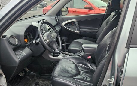 Toyota RAV4, 2006 год, 950 000 рублей, 8 фотография