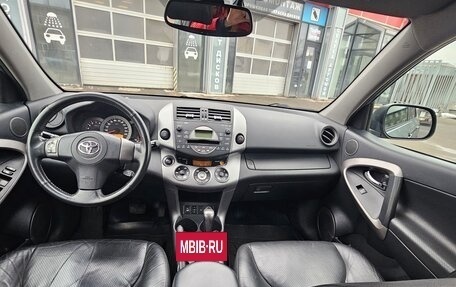 Toyota RAV4, 2006 год, 950 000 рублей, 7 фотография