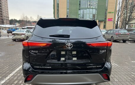 Toyota Highlander, 2024 год, 5 890 000 рублей, 6 фотография
