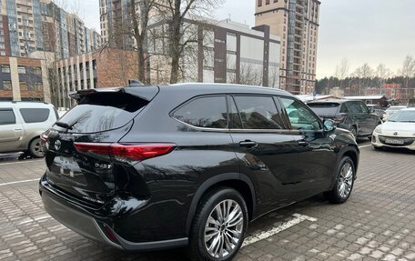 Toyota Highlander, 2024 год, 5 890 000 рублей, 5 фотография