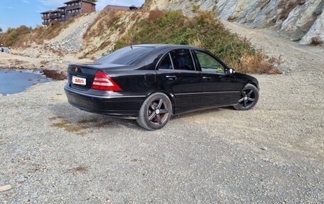 Mercedes-Benz C-Класс, 2006 год, 750 000 рублей, 3 фотография