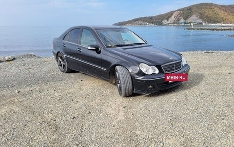 Mercedes-Benz C-Класс, 2006 год, 750 000 рублей, 2 фотография