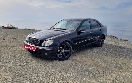 Mercedes-Benz C-Класс, 2006 год, 750 000 рублей, 8 фотография