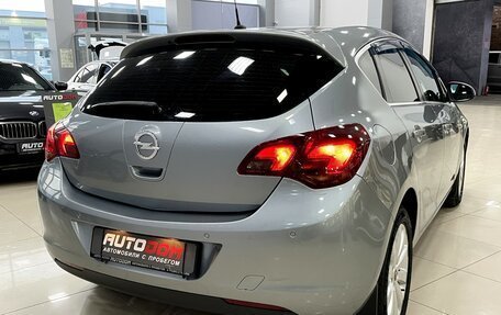 Opel Astra J, 2011 год, 687 000 рублей, 9 фотография