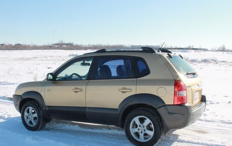 Hyundai Tucson III, 2005 год, 700 000 рублей, 7 фотография