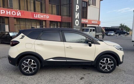 Renault Kaptur I рестайлинг, 2017 год, 1 450 000 рублей, 8 фотография