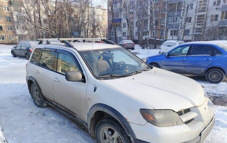 Mitsubishi Outlander III рестайлинг 3, 2003 год, 720 000 рублей, 2 фотография