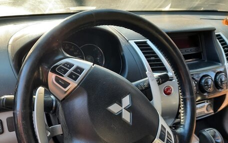 Mitsubishi Pajero Sport II рестайлинг, 2010 год, 1 550 000 рублей, 26 фотография