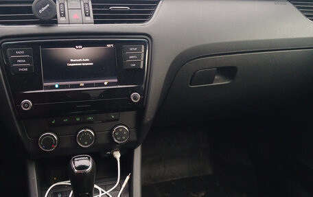 Skoda Octavia, 2018 год, 990 000 рублей, 4 фотография