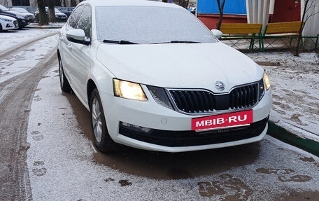 Skoda Octavia, 2018 год, 990 000 рублей, 8 фотография