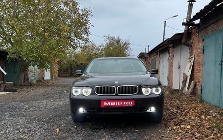 BMW 7 серия, 2003 год, 1 200 000 рублей, 16 фотография