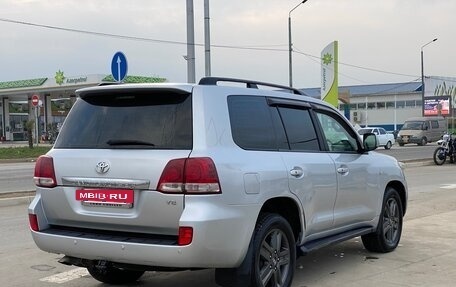 Toyota Land Cruiser 200, 2008 год, 2 600 000 рублей, 3 фотография