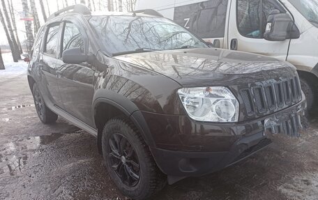 Renault Duster I рестайлинг, 2014 год, 495 000 рублей, 2 фотография