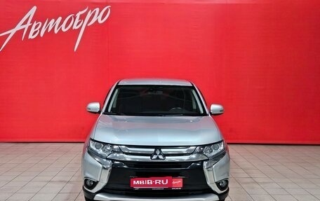 Mitsubishi Outlander III рестайлинг 3, 2018 год, 1 899 000 рублей, 8 фотография