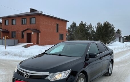 Toyota Camry, 2016 год, 2 230 000 рублей, 2 фотография