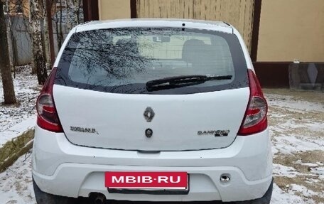 Renault Sandero I, 2012 год, 360 000 рублей, 2 фотография