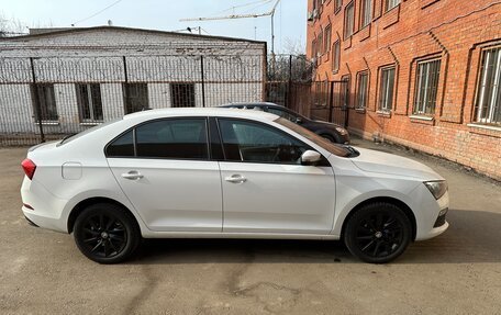 Skoda Rapid II, 2021 год, 1 290 000 рублей, 2 фотография