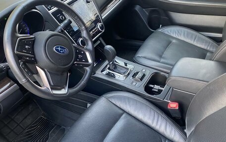 Subaru Legacy VII, 2018 год, 2 400 000 рублей, 12 фотография