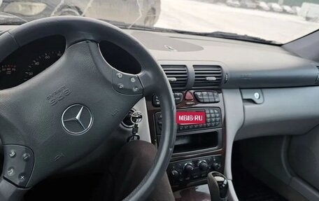 Mercedes-Benz C-Класс, 2002 год, 550 000 рублей, 6 фотография