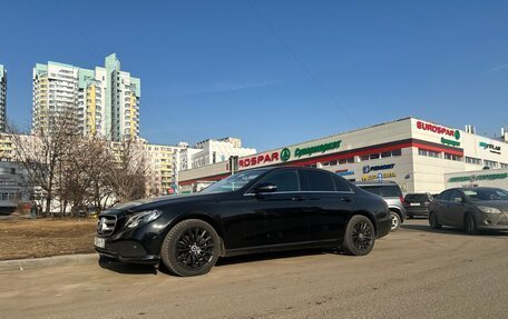 Mercedes-Benz E-Класс, 2017 год, 2 499 000 рублей, 4 фотография